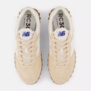 New Balance RC30